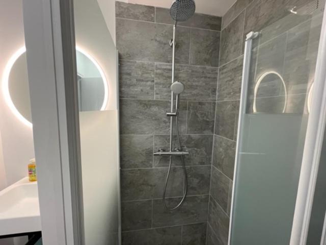 - Le Nuage - Unique, Espace Spa Privatif Et Jardin Avec Plancha Et Salon Privatif, Stationnement Public Gratuit Niort Exteriör bild