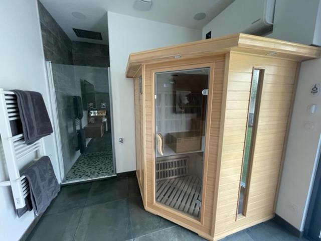 - Le Nuage - Unique, Espace Spa Privatif Et Jardin Avec Plancha Et Salon Privatif, Stationnement Public Gratuit Niort Exteriör bild